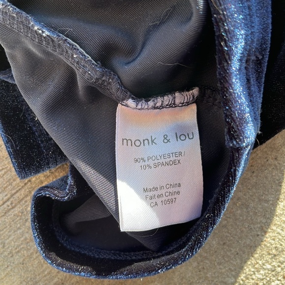 MONK&LOU cute dark blue velvet cropped high neck tank top - Picture 8 of 10